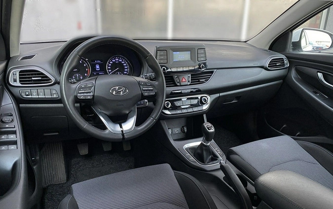 Hyundai I30 cena 72500 przebieg: 30500, rok produkcji 2022 z Kalisz małe 137